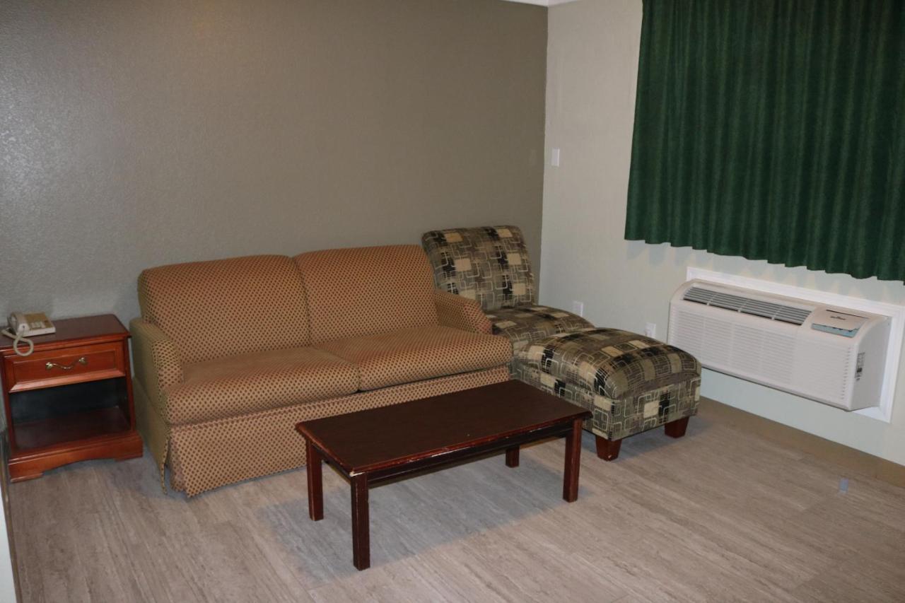 Deluxe Inn Motel Λέικ Τσαρλς Εξωτερικό φωτογραφία